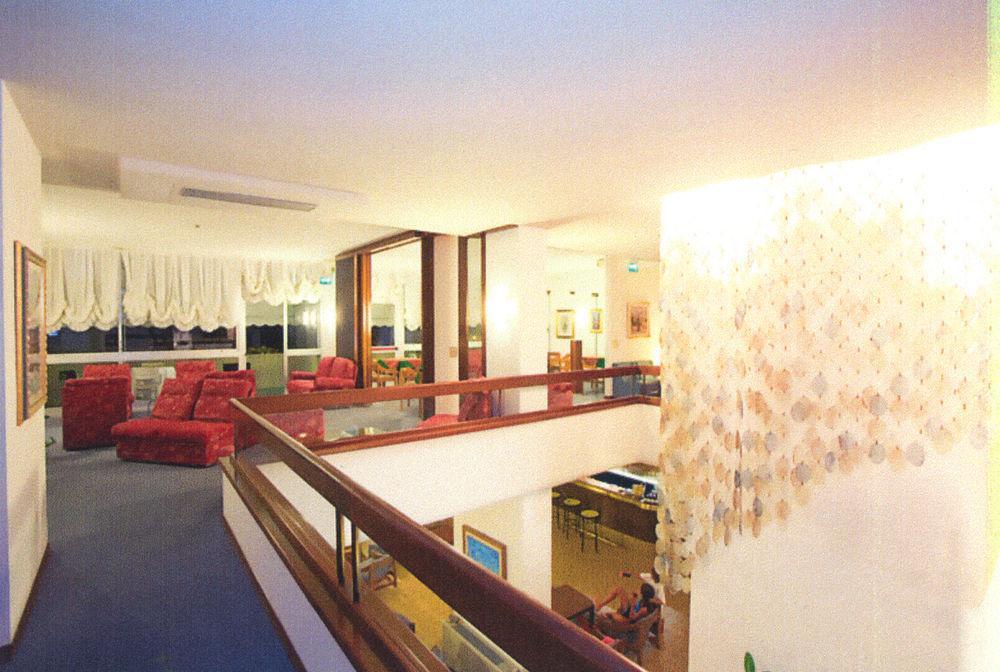 Hotel Metropol Caorle Zewnętrze zdjęcie